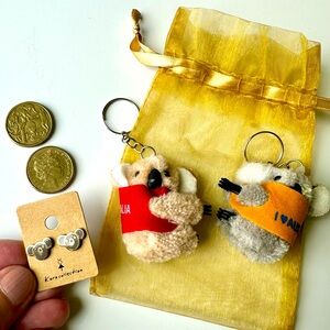 Girl’s “Australia” gift pack. Great gift for an Aussie lover or student.